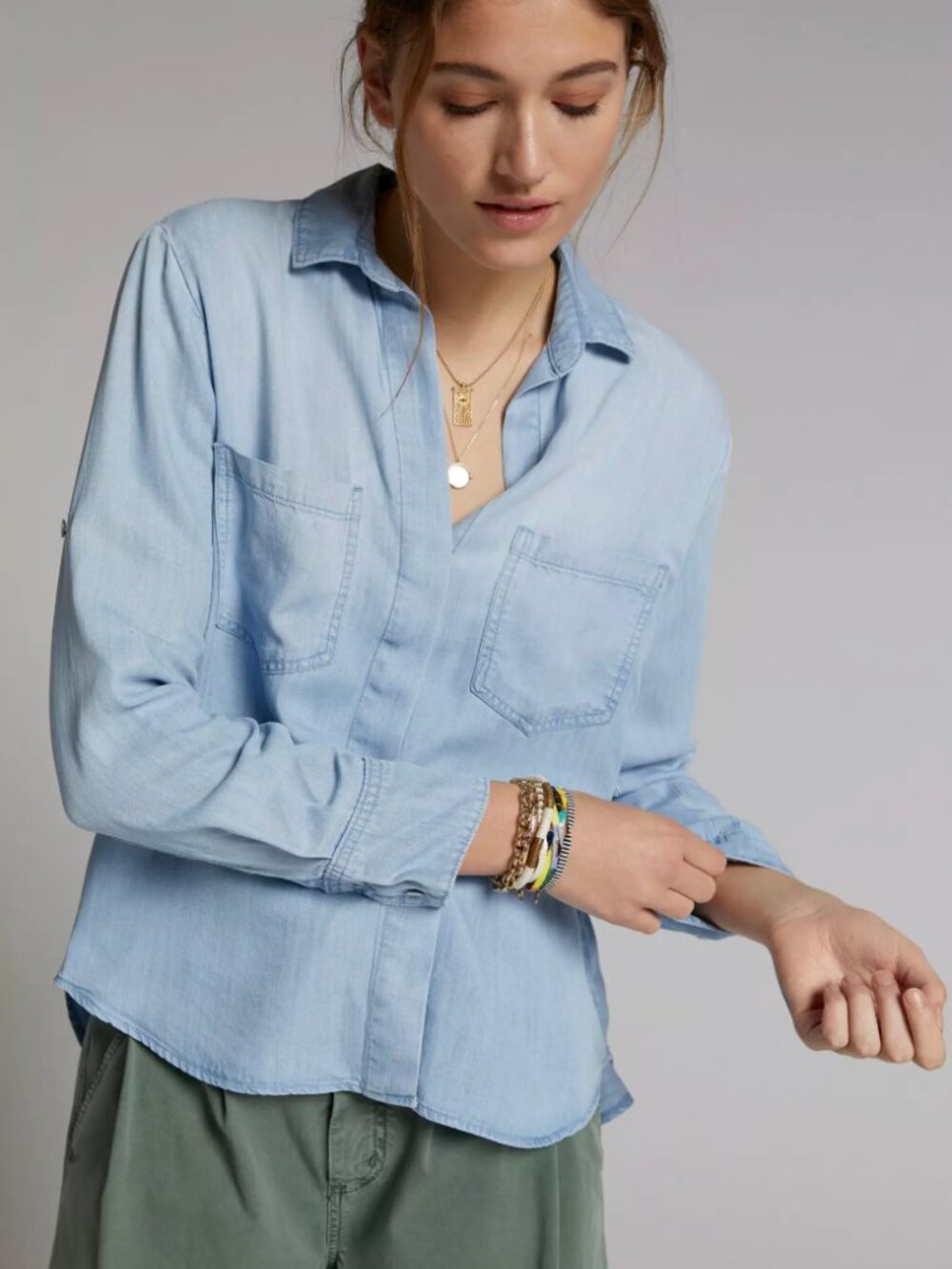 Cloth & Stone Anthropologie Lori Blue Chambray Button-down Long Sleeve Shirt, L